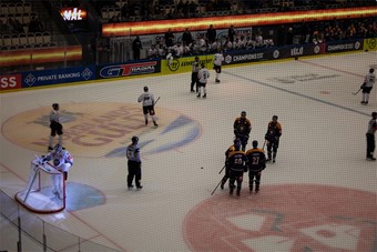 H�r har Erik Josefsson precis gjort 1-0. Foto: Josefin Petersson