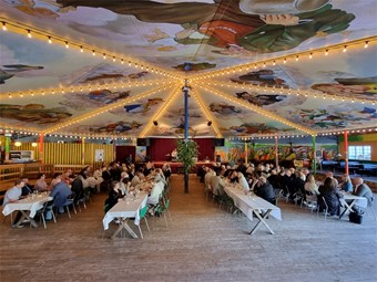 F�retagarna Alvesta firande 100 �r med tillsammans med strax �ver 100 g�ster. Foto: Josefin Petersson