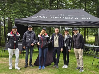 P� h�l 10 tr�ffade spelarna Sm�l�ndska Bil med Calle Bauge i spetsen. Foto: Calle Kogiannakis