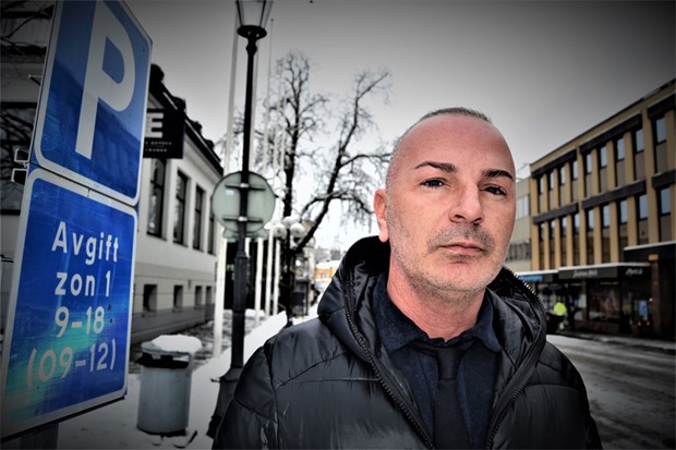 Curovac vill samla Vxj i protest mot hjda parkeringsavgifter