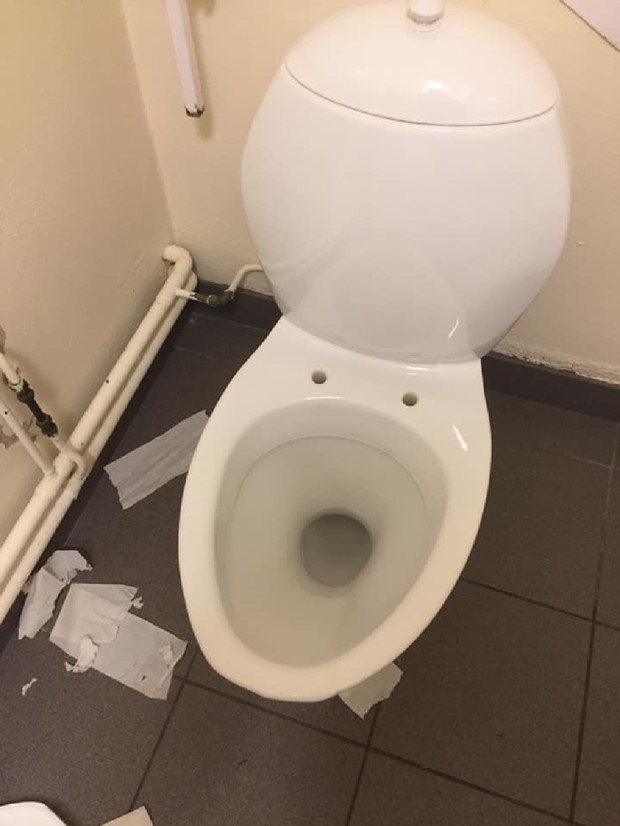 Vandalisering av handikapp-toalett p� camping