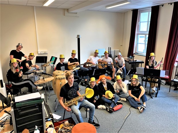 Digert program fr sommarlovslediga