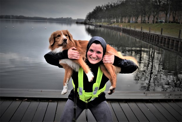 Anna coronatr�nar med Satchmo