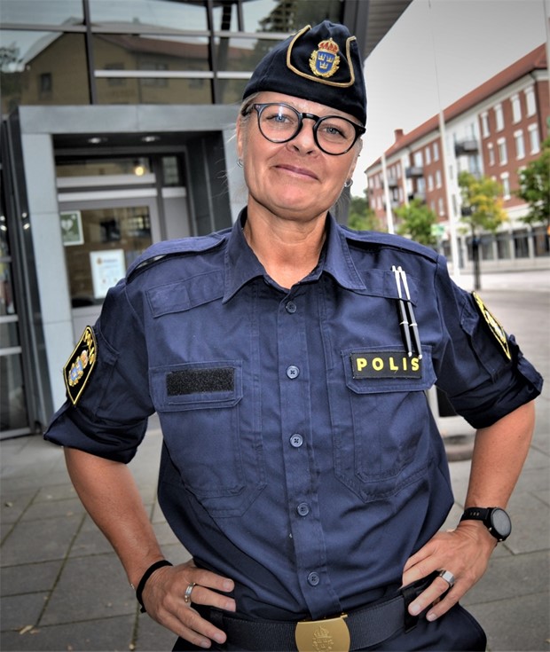 Polisen: Det r fr mnga yngre som hnger i centrum p kvllarna