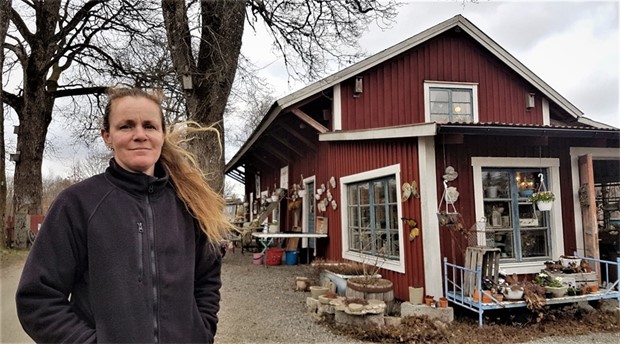 Annika driver caf och butik i Broaskog: Som en stor lekplats fr mig