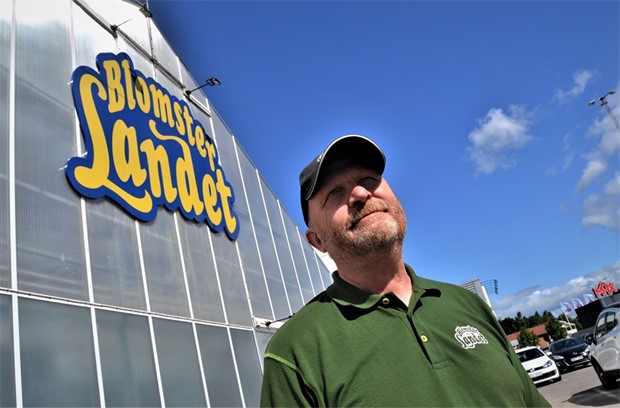 Blomsterlandet flyttar till Grand Samarkand: �V�ra v�xter och blommor m�ste ha ljus� 