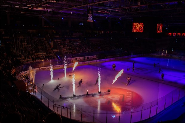 Tre nya po�ng och fortsatt serieledning