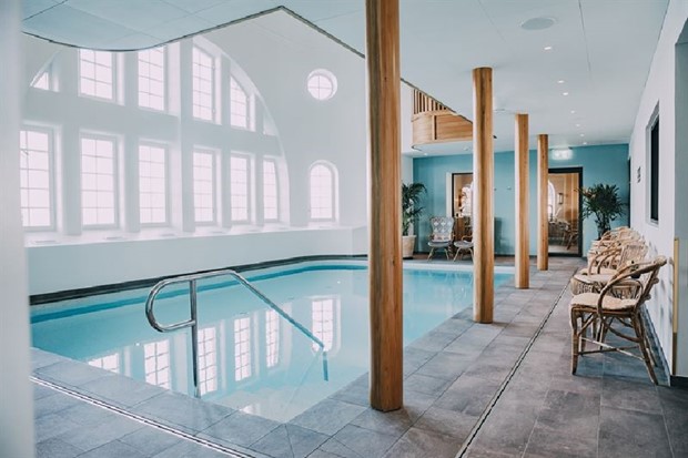 Slottsholmens varmbadhus har �terinvigts