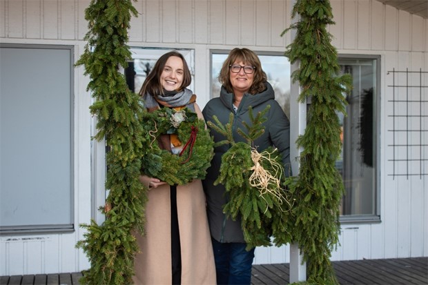 Charlotte och Carina tar julmagin till V�xj� 