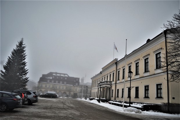 �r Stortorget i V�xj� Sveriges vackraste torg?