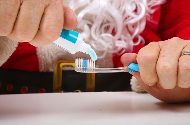 Tandv�rdsklinikerna rustar f�r kn�ckta t�nder i jul � Sl�r h�l p� vanliga myter om tandv�rd