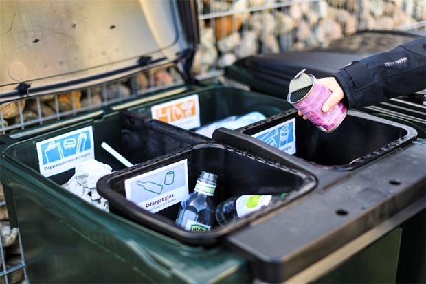 Sm�l�nningarna k�llsorterar 79 procent f�rpackningar