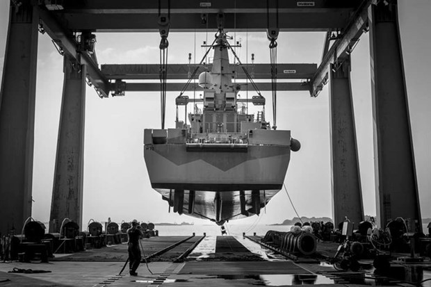 Saab f�r uppdrag att livstidsf�rl�nga minr�jningsfartyg