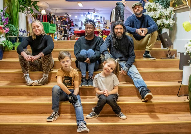 Full aktivitet p� Innerg�rden Solidaritet