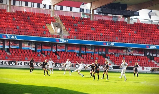 Vxj DFF bjuder p fin fotboll - men publiksiffran r pinsam