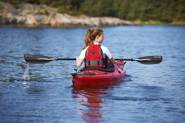 Slipp bilker, stopp i kollektivtrafiken och tullar - paddelpendla till jobbet genom Kayakomat 