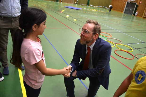 Minister hyllade satsning i Araby Park Arena