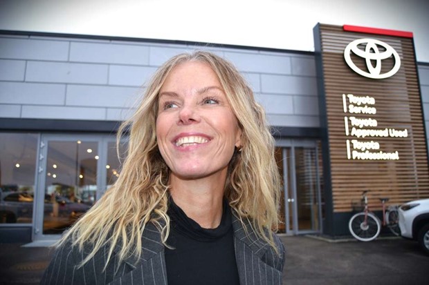 Jennifer r ny chef p Toyota i Vxj