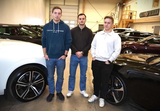 Fr�n UF-f�retag med grills�s till begagnade bilar f�r flera miljoner