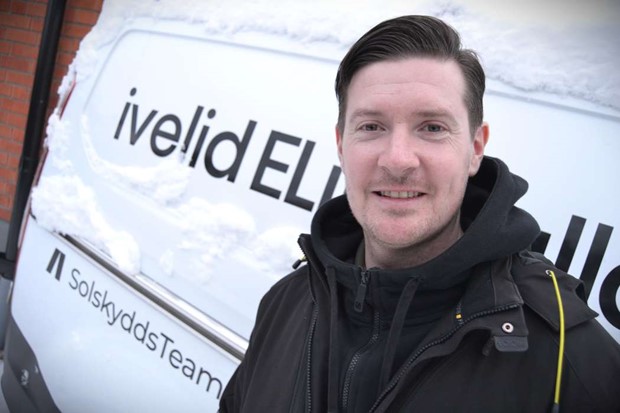 Rickard tror på ljus framtid för solskydden