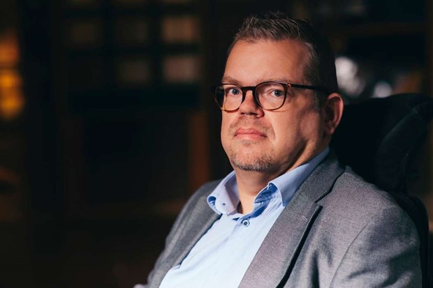 S-politiker: Mns vld mot kvinnor mste upphra nu