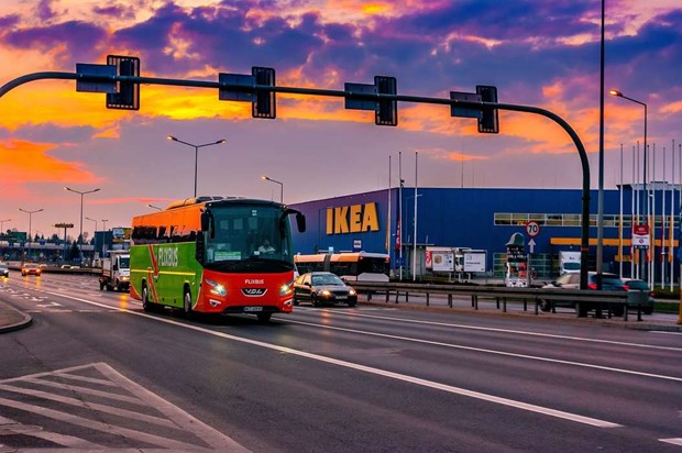 650 anställda ska bli bättre på sociala koder och svenska