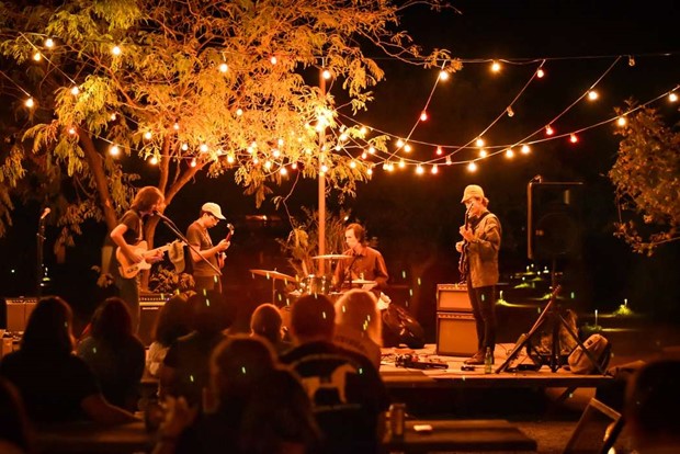 Trubadurspelningar varje fredag p� Hotell R�dmannen 