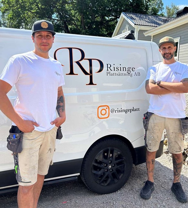 Risinge Plattsttning skapar exklusiva badrum