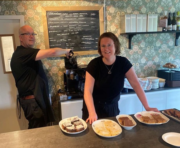 Familjen Eriksson lever drmmen i Hrlv