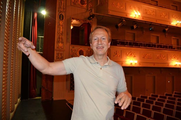 Nils Åkesson vill upprepa succén med ”Den Girige” Nils Åkesson vill upprepa succén med ”Den Girige”