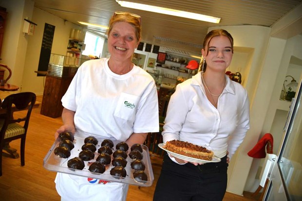 Mor & Dotter kan bli �rets nykomling i V�xj� 