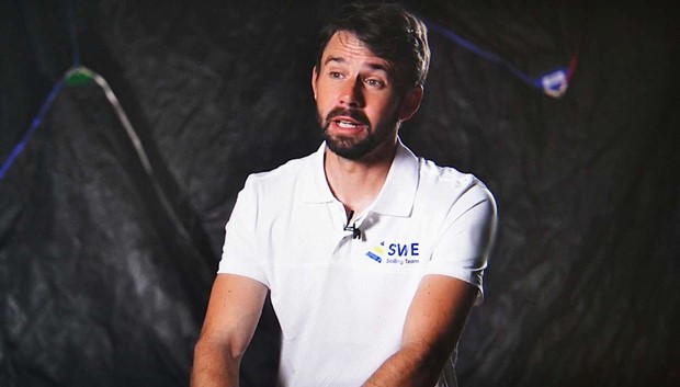 Seglaren Anton Dahlberg från Växjö får kommunens hedersbelöning Seglaren Anton Dahlberg från Växjö får kommunens hedersbelöning