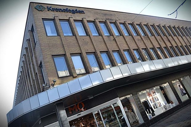 Syskonpar hindras från att gå igenom sin fars dödsbo 