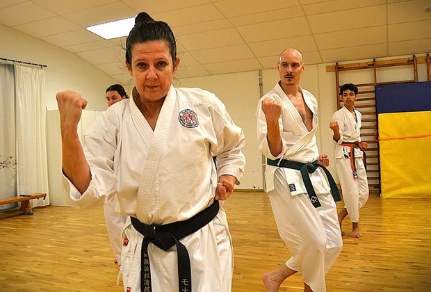 Mona Pfaus �r drottningen av karate i V�xj�