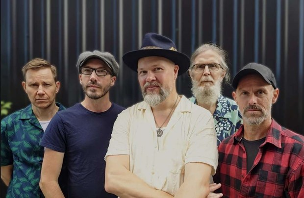 Vxjs soul- och bluesgosse spelar p Kaf de luxe