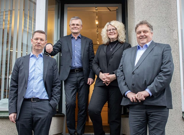 Begravningsbyråerna går samman för ökad trygghet och service Begravningsbyråerna går samman för ökad trygghet och service