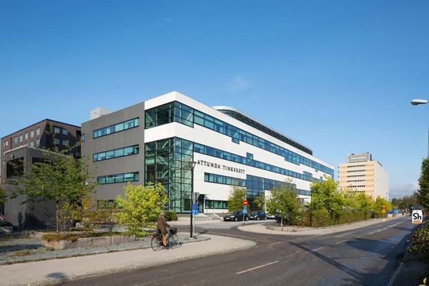 Pojkar med koppling till kriminellt gäng i Växjö skulle mörda i tingsrätten  Pojkar med koppling till kriminellt gäng i Växjö skulle mörda i tingsrätten