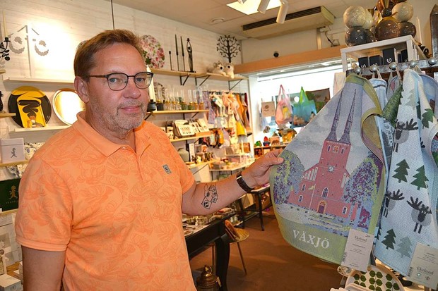 Internationell turism har lyft handeln i V�xj� i sommar