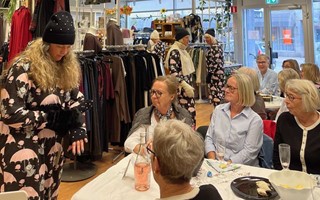 Modevisningen lockade rekordpublik till Lilla Hem
