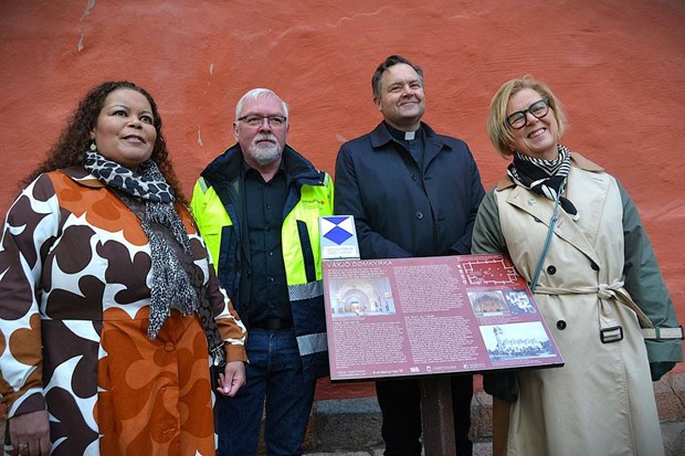 Blåvita skölden skyddar vårt kulturarv vid krig: ”Ökar försvarsviljan”  Blåvita skölden skyddar vårt kulturarv vid krig: ”Ökar försvarsviljan”
