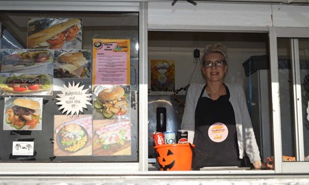 Louise nskar att kommunen underlttade fr hobbyhandlare