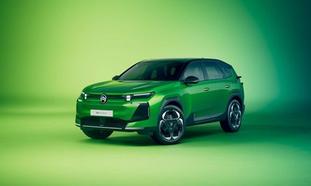 Hr r finalisterna till rets Bil 2026