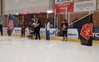 Robert Rosn har ftt Alvesta kommuns frsta Hedersutmrkelse