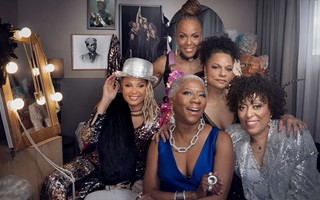 Bedrande kvinnor under stress p Vxj Konserthus