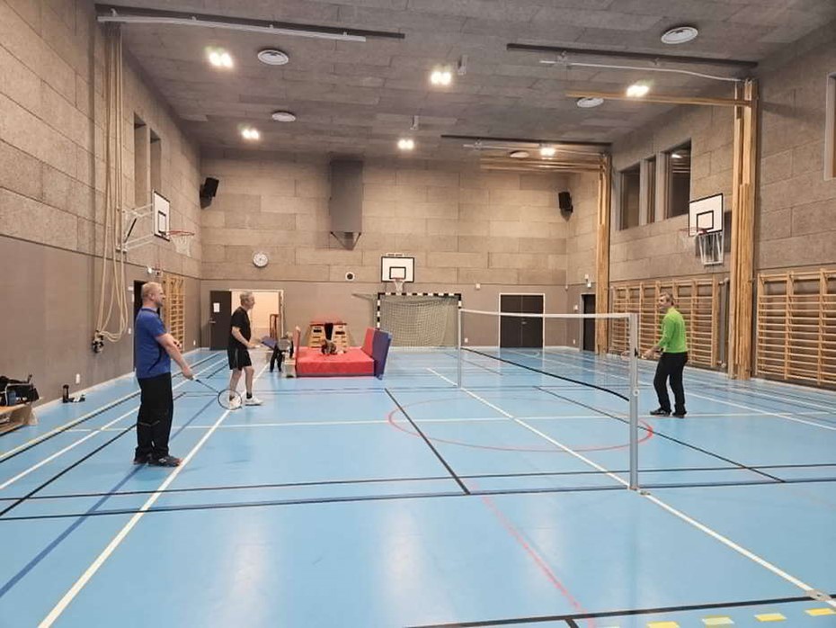 Nytt initiativ  badminton i Urshults idrottshall