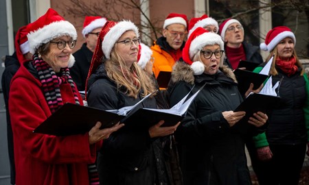 Maximal julstmning utlovas med Blandad Konfekt