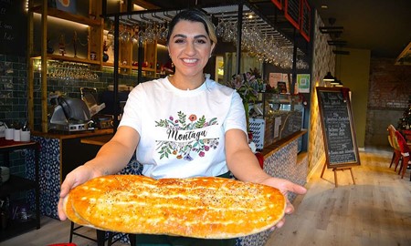 Marjan skapar persiska smaker och dofter i Blndapassagen 