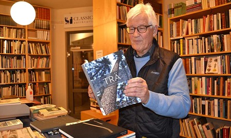 Lokala b�cker imponerar och s�ljer som sm�r