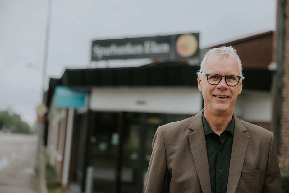 Sparbanken Eken ger �ver 400 000 till f�reningslivet