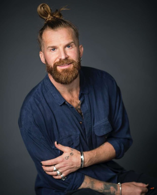 Rung f�rel�ser om idrotten som motkraft till m�ns v�ld mot kvinnor